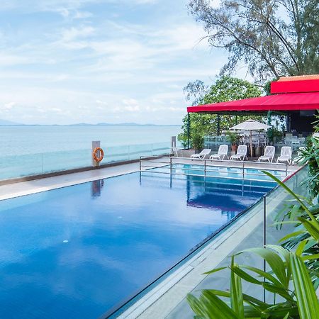 Hotel Sentral Seaview @ ​Beachfront Tanjung Bungah (Penang) Exterior foto